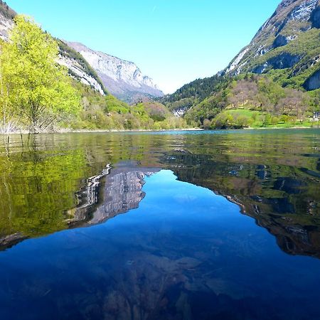 Отель Garni Al Laghet Тенно Экстерьер фото